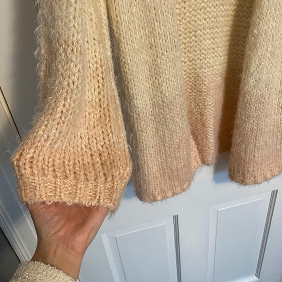 Fuzzy Ombré Cream/Pink Cardigan - Size Medium - Picture 7 of 7